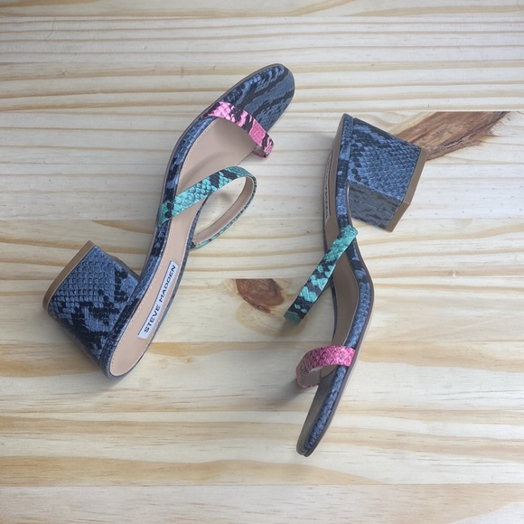 Steve Madden ISSY Strappy Open Toe Mule Block Heel US Women 7.5 Snakeskin - Picture 5 of 7